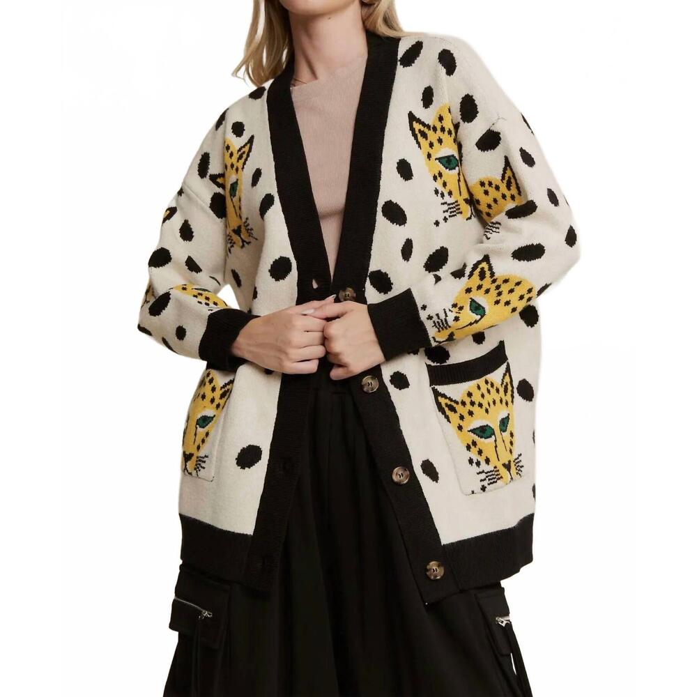 NEW JADE BY JANE button down cheetalicious cardigan in cream